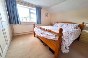 Bedroom - click for photo gallery